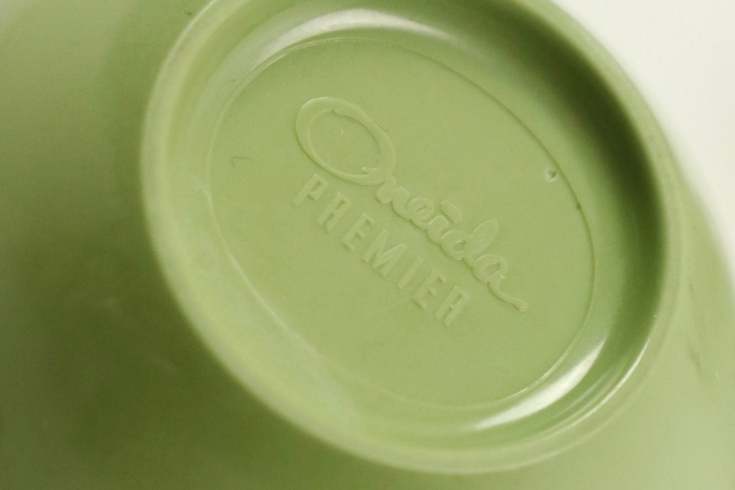 Melamine Tea Cup Set of 5, Avocado Green, Mid Century Vintage