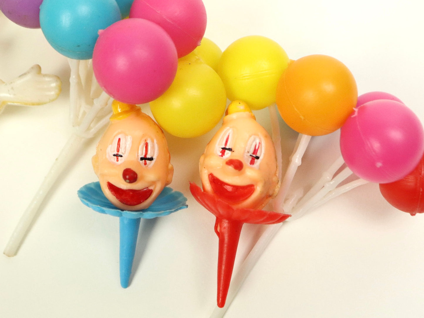 Wilton Clown Cake/Cupcake Toppers 14 Pieces, 1970s Vintage
