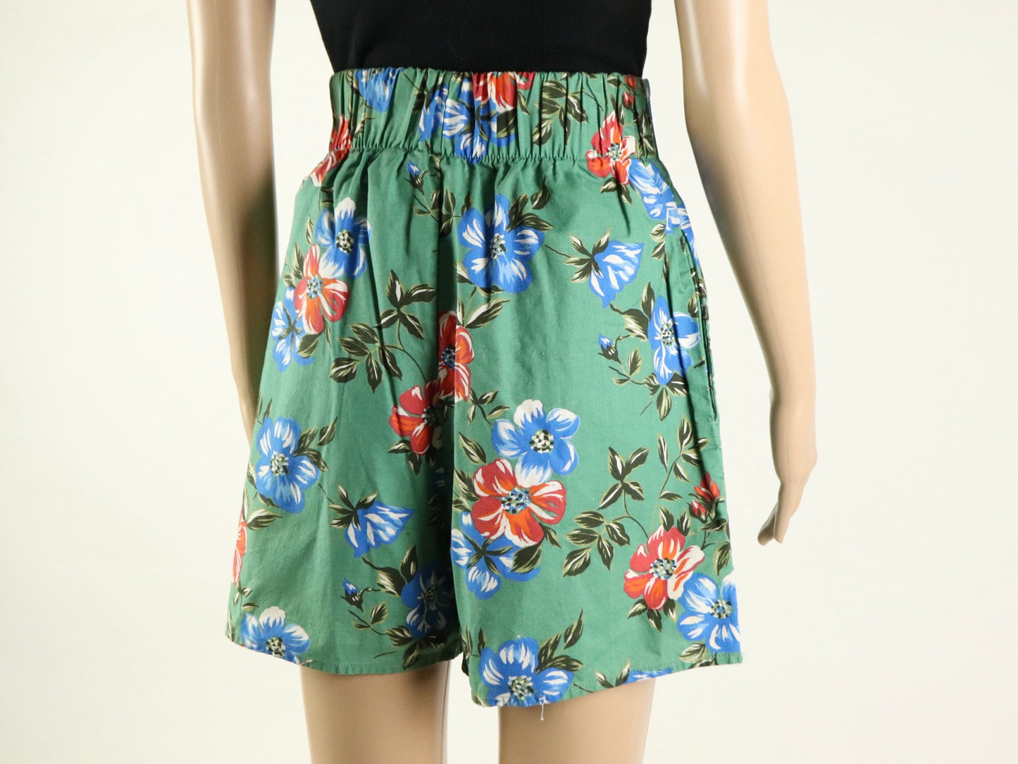 Green High Wasted Tropical Lounge Shorts, Sea Delight, 1980s Vintage