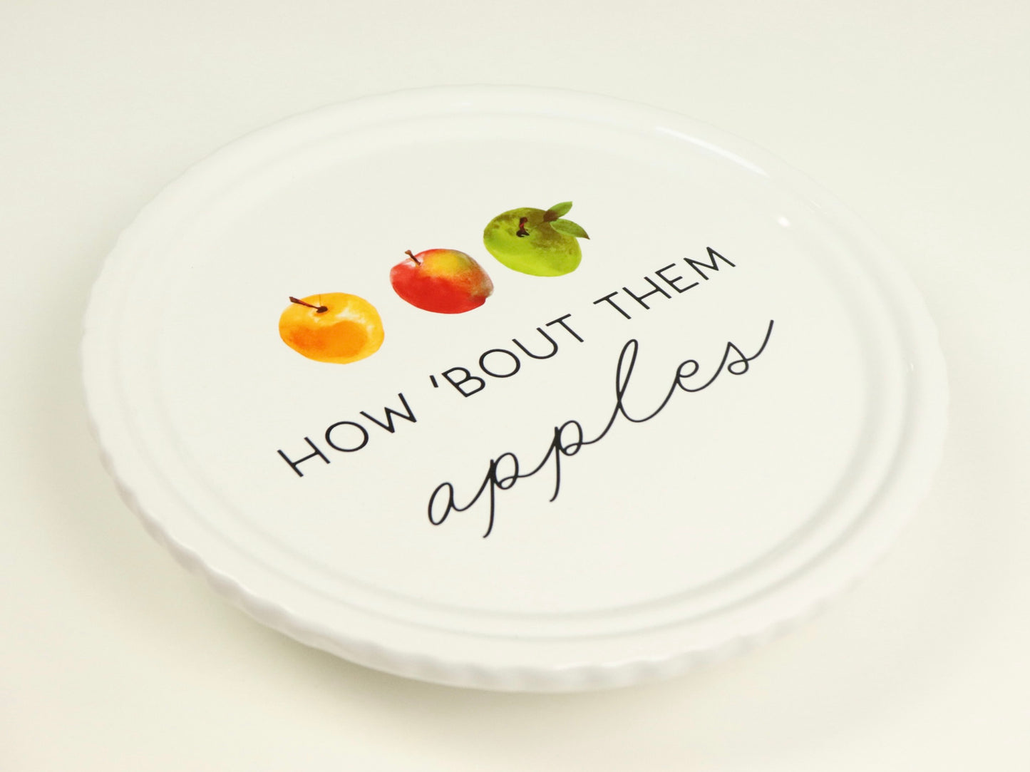 Ceramic Apple/Cherry Pie Dish with Lid
