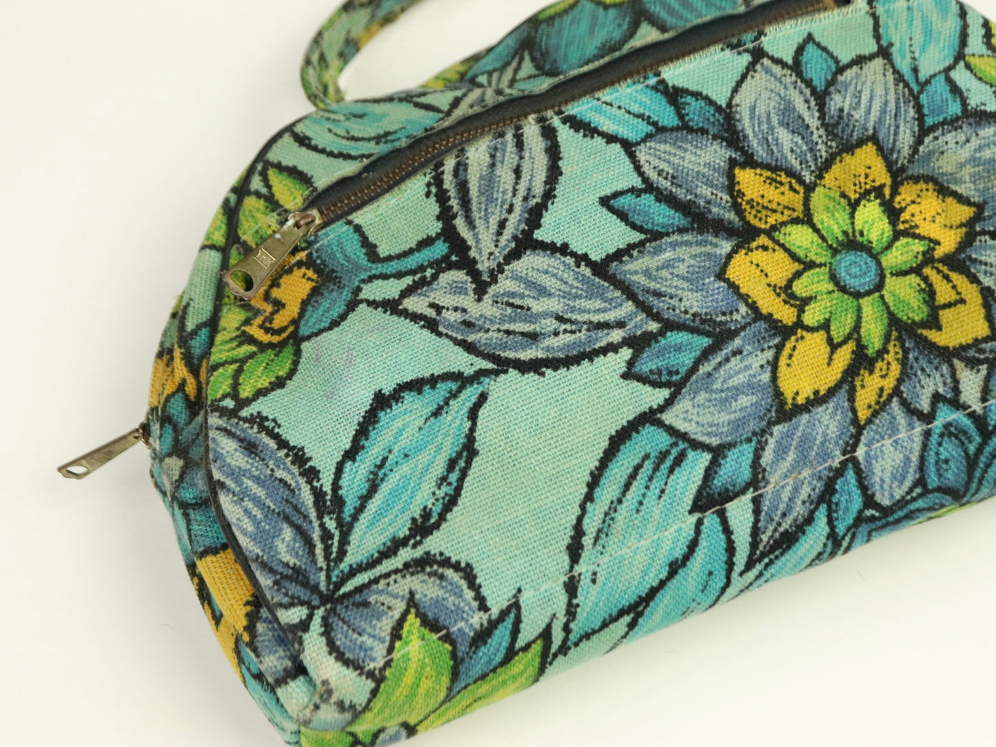 Aqua Blue Floral Mod canvas Makeup Case/Purse, 1960s Vintage