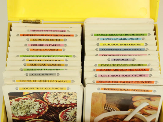 1971 Betty Crocker Recipe Card Library Box, Yellow, 1970s Vintage