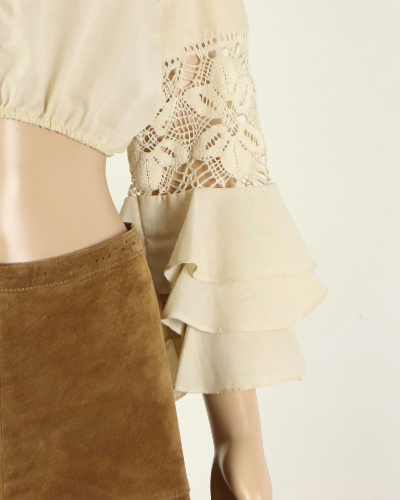 Dirndl Blouse, Kruger Dirndl, Lace Dirndl Blouse with Puff Sleeves, Bavarian Womens Blouse, 1970s Vintage