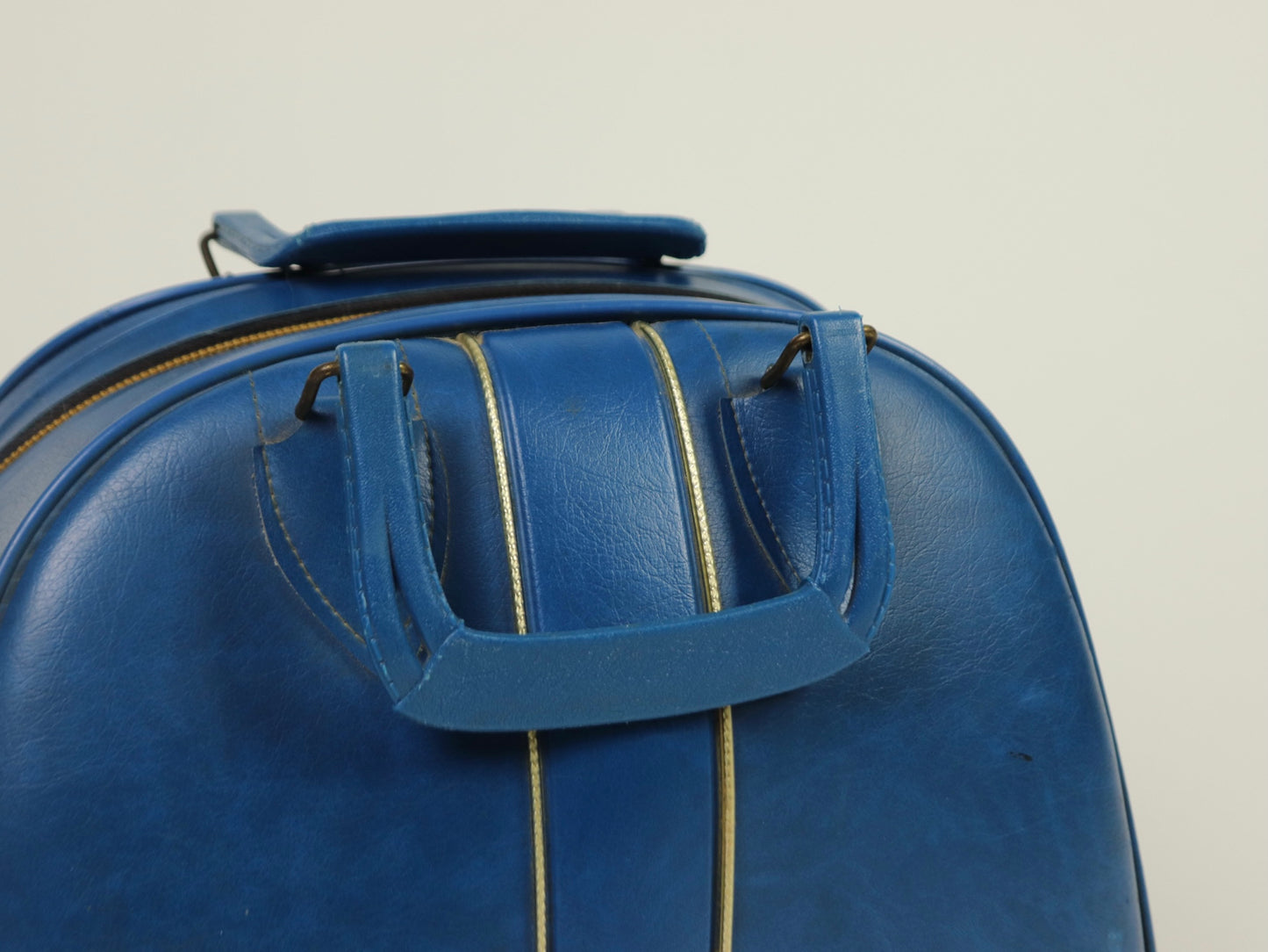 Blue Colonial Bowling Bag, 1970s Vintage