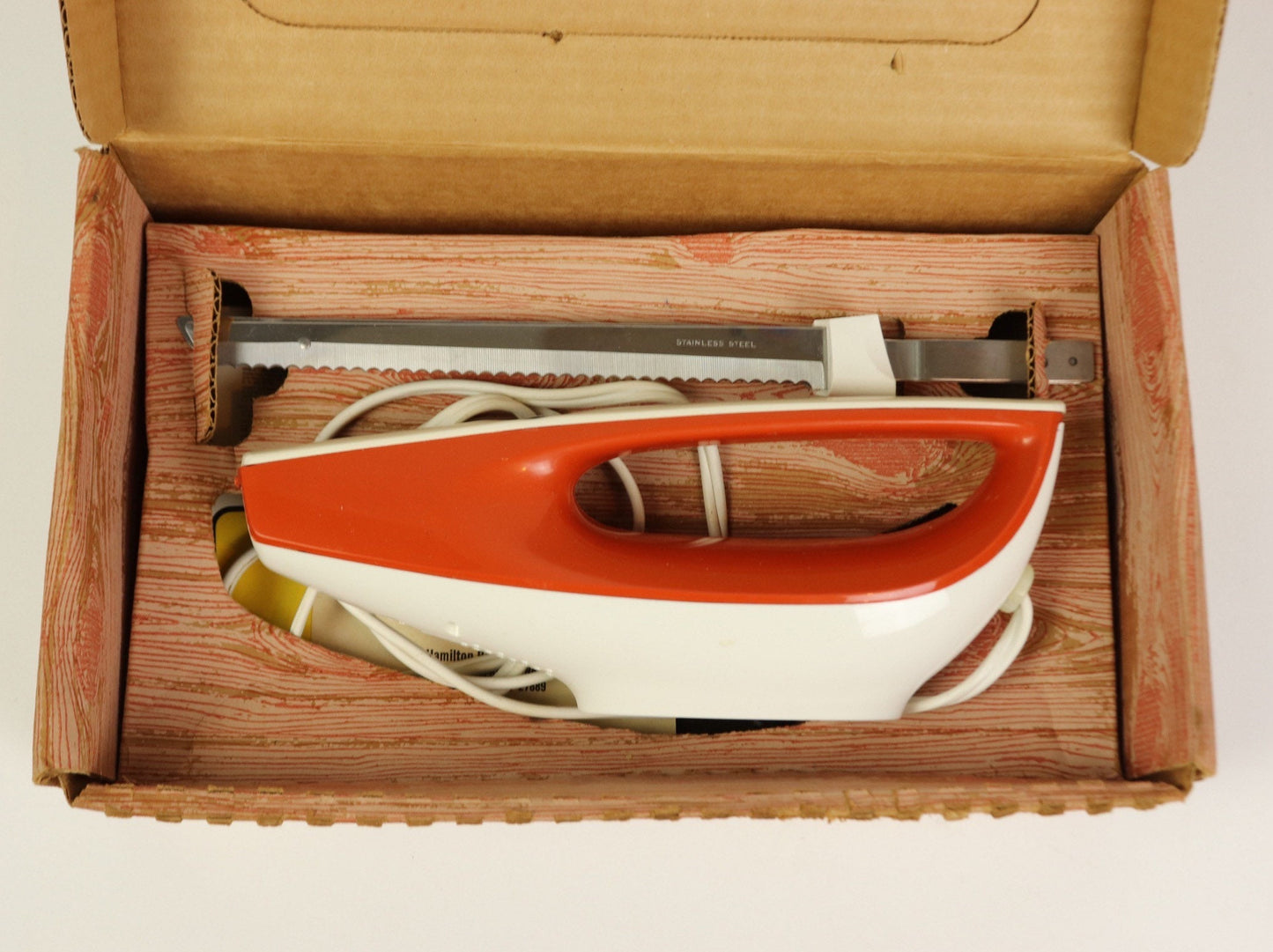 Hamilton Beach Scovill switchable electric knife, orange, Limited Edition Heritage Collection Model 279